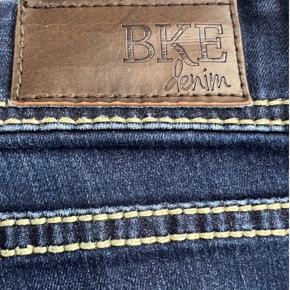 BKE Stella Bootcut Jeans Womens 30L Dark Wash Thick Stitch Low Rise Denim - Picture 5 of 16